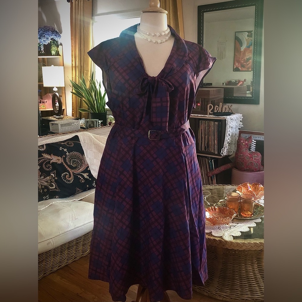 Pinup plus size dress- shawl collar, belt, purple plaid print - rockabilly 50’s